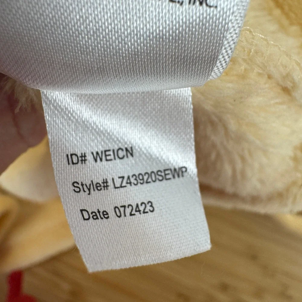 Disney Winnie the Pooh Hunny Plush Pajama Top‎ Sleepwear Women's M - Picture 8 of 12